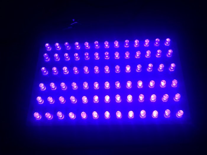 uvc_led_modul_plattenfoermiges_gestaltungsbeispiel_fuer_uv_klaerer_mit_uvc_led